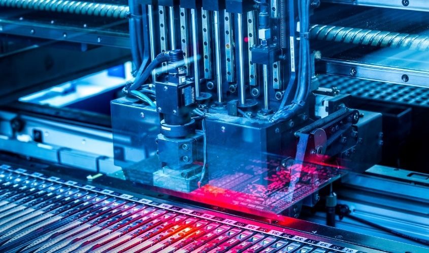 SMT在PCB制造中代表什么？